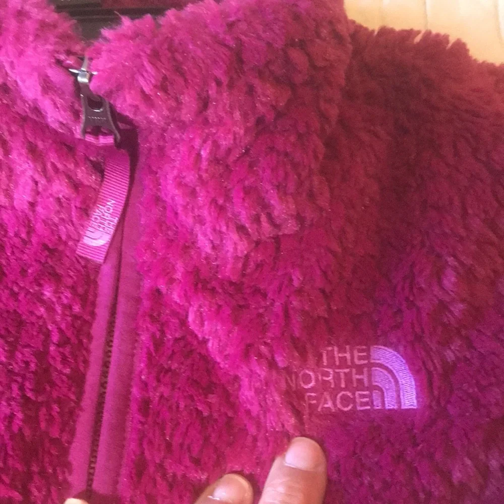 North Face Girls Furry Jacket Size Large 14-16